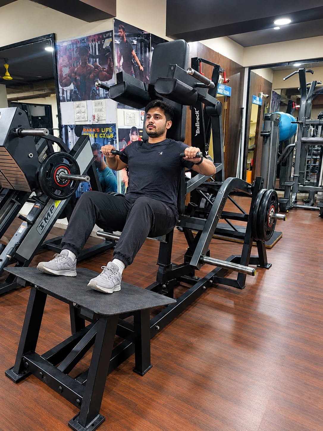 Hack Squat